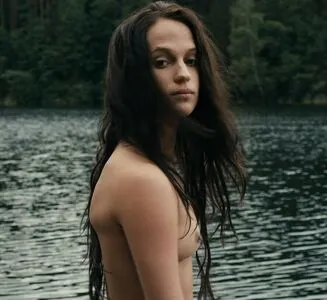 Alicia Vikander / aliciavikanderdaily фото голая #0134