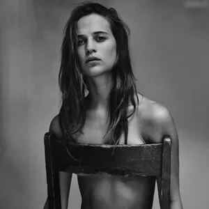 Alicia Vikander / aliciavikanderdaily фото голая #0253