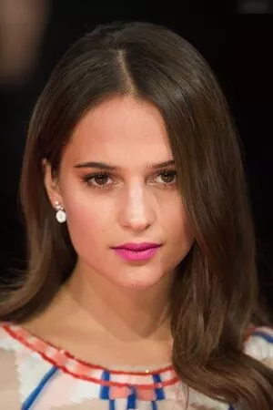 Alicia Vikander / aliciavikanderdaily фото голая #0259