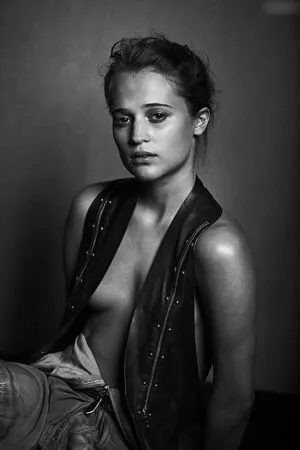Alicia Vikander / aliciavikanderdaily фото голая #0268