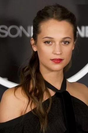 Alicia Vikander / aliciavikanderdaily фото голая #0277