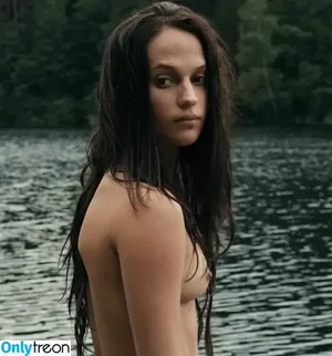 Alicia Vikander / aliciavikanderdaily фото голая #0488