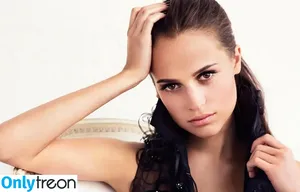 Alicia Vikander / aliciavikanderdaily фото голая #0621