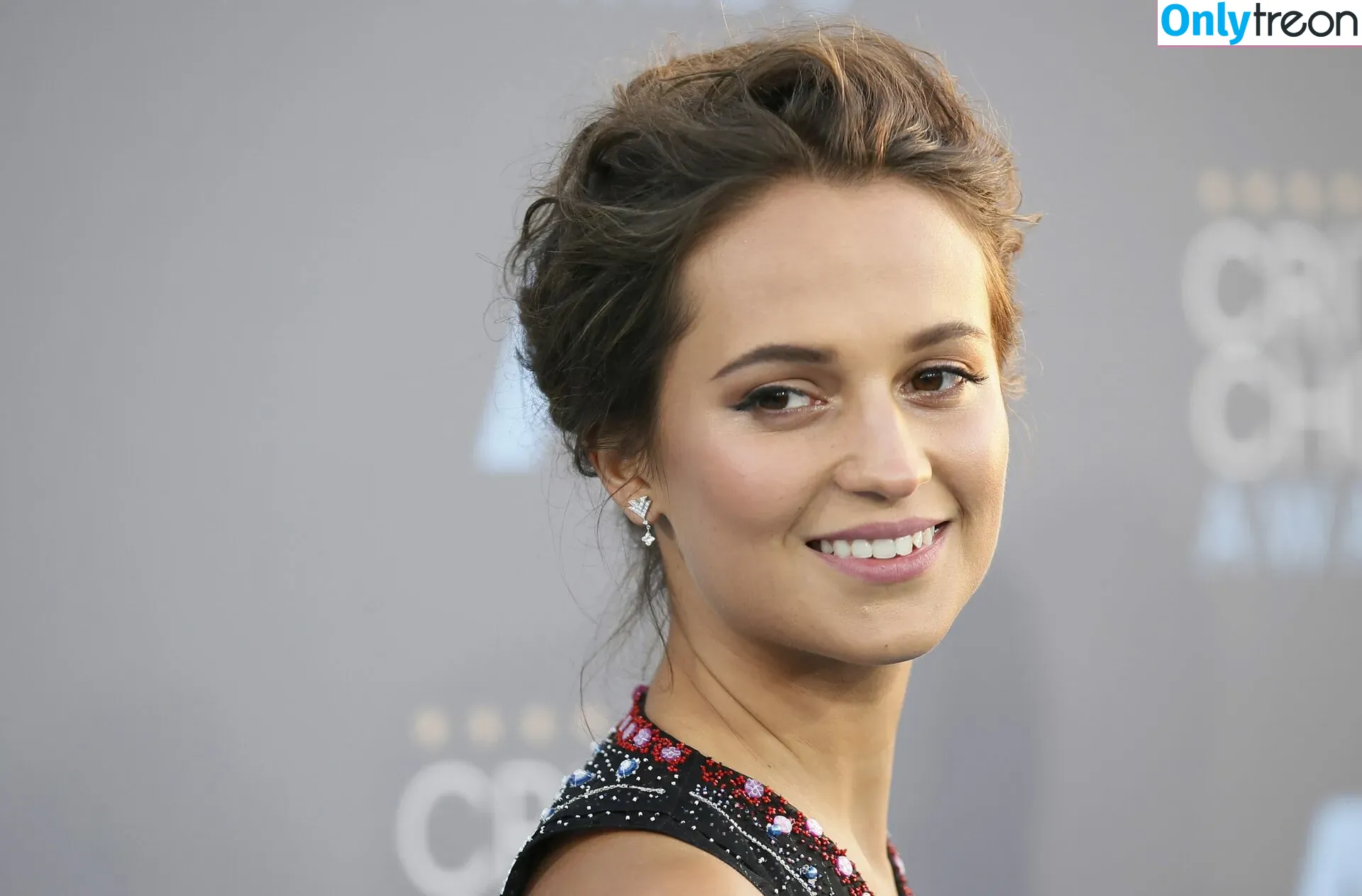 Alicia Vikander голая photo #0043 (aliciavikanderdaily)