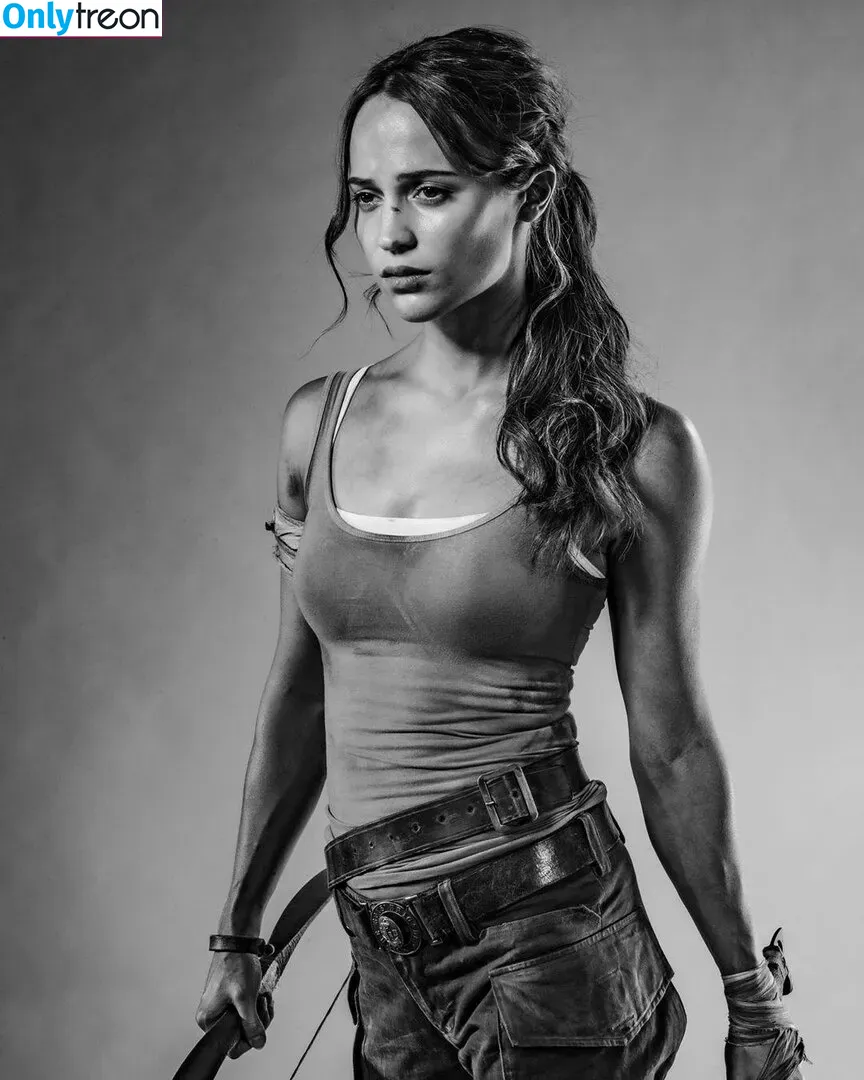Alicia Vikander голая photo #0124 (aliciavikanderdaily)