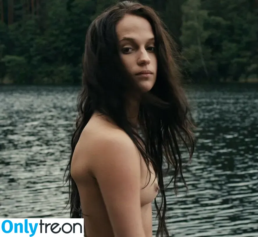 Alicia Vikander nude photo #0134 (aliciavikanderdaily)