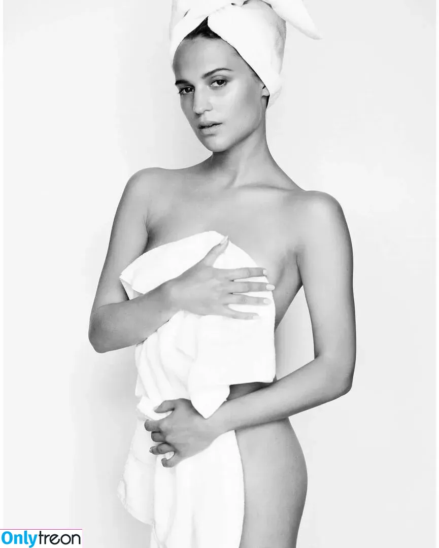 Alicia Vikander nude photo #0155 (aliciavikanderdaily)