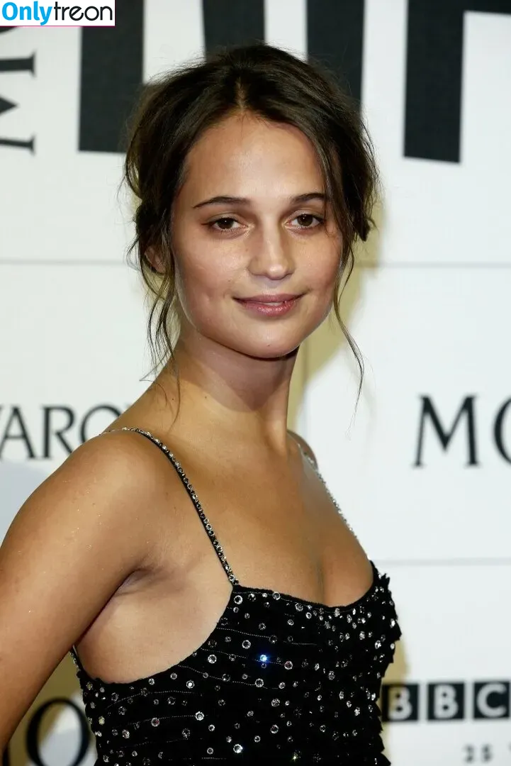 Alicia Vikander nude photo #0208 (aliciavikanderdaily)