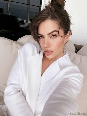 Alicia Williams / aliciawxxx / real_aliciawilliams фото голая #0046
