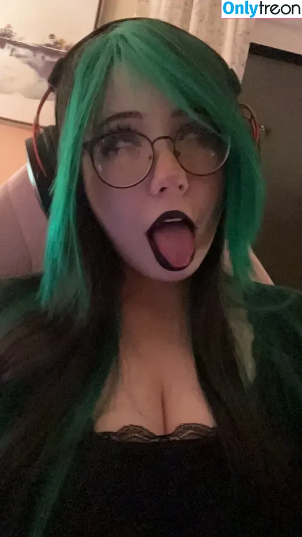 AliciaJade nude photo #0209 (aliciaisjade / aliciawaldner)