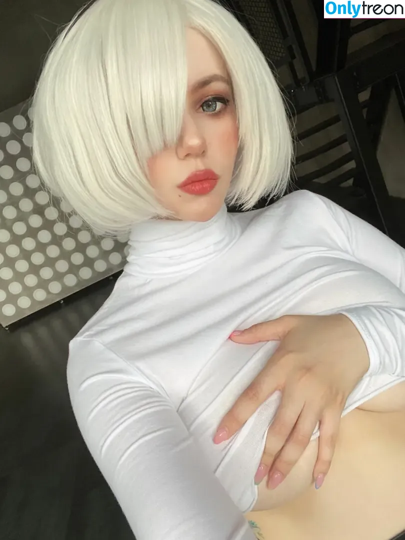 Alina Becker nude photo #5600 (AlinaBecker / abecker_cos / alina_becker / japp_leack)