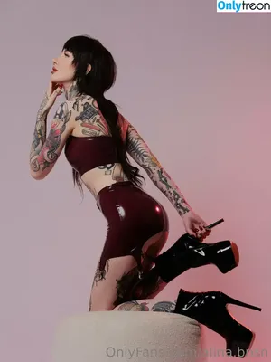 alina.bnsn / alinabnsn nude photo #0001