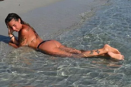Alina Cappiello / alinacappi nude photo #0002