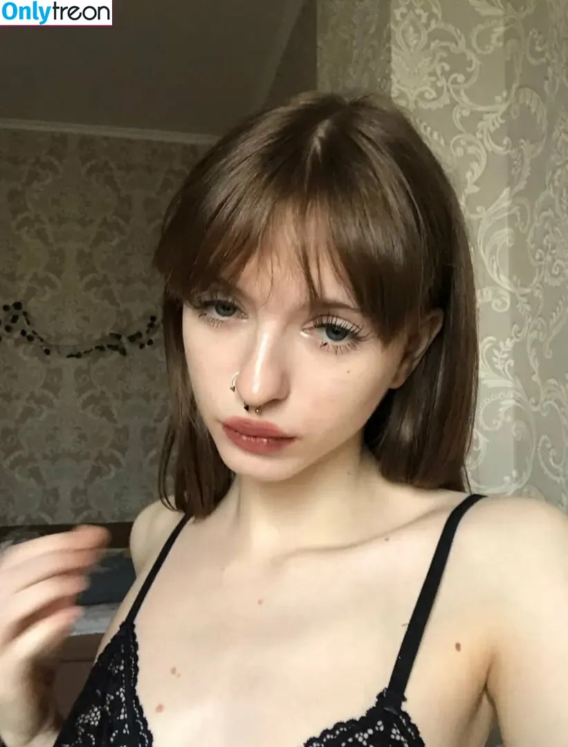 alina_cherry7 nude photo #0019 (alina_cherry7)