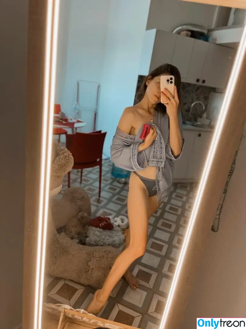 Alina_dln nude photo #0032 (Alina_dln)