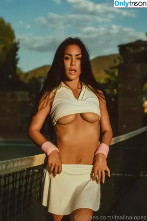 Alina Lopez / itsalinalopez / itsalinalopezofficial nude photo #0114