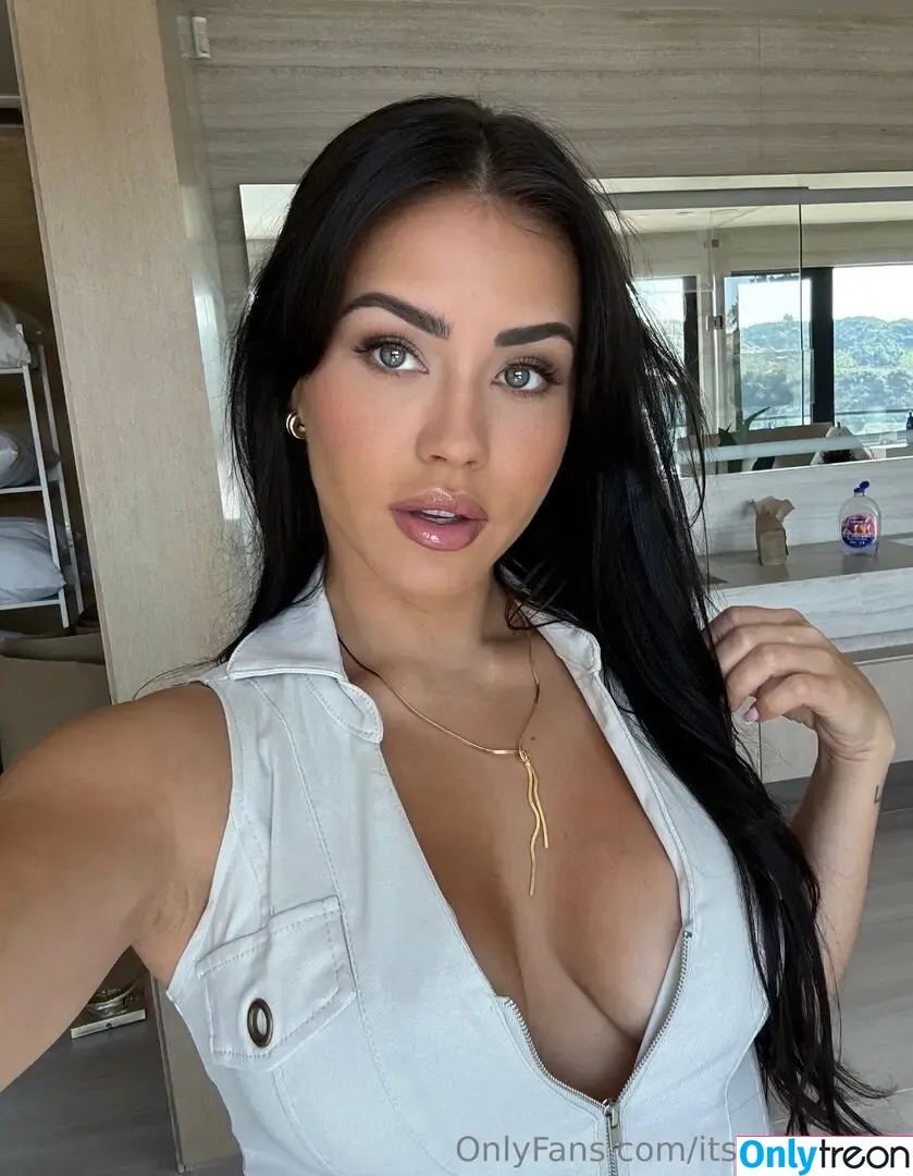 Alina Lopez nude photo #0124 (itsalinalopez / itsalinalopezofficial)