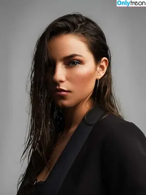 Alina Marzi / alinamarzi фото голая #0076