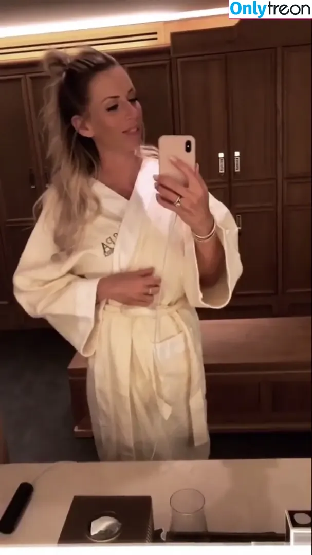 Alina Schulte im Hoff голая photo #0071 (alina_grozea)