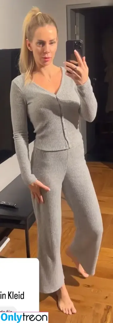 Alina Schulte im Hoff голая photo #0177 (alina_grozea)