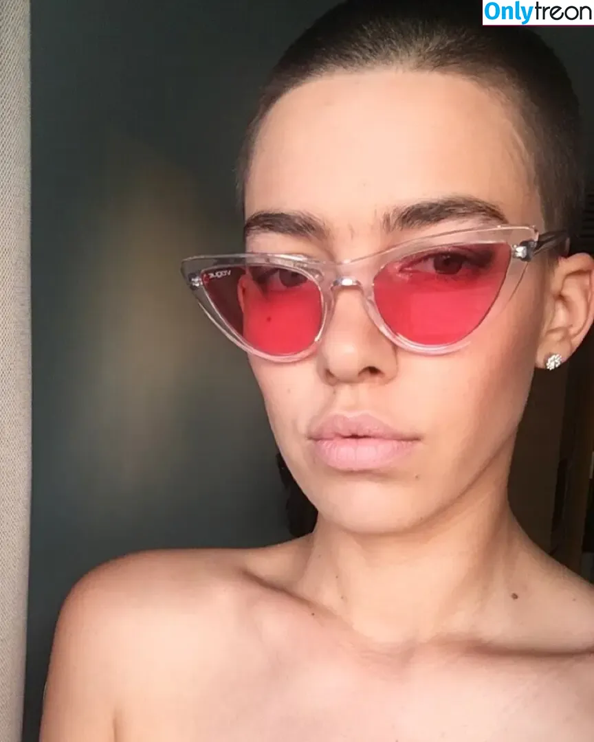 Alina Süggeler голая photo #0012 (alina_sueggeler)
