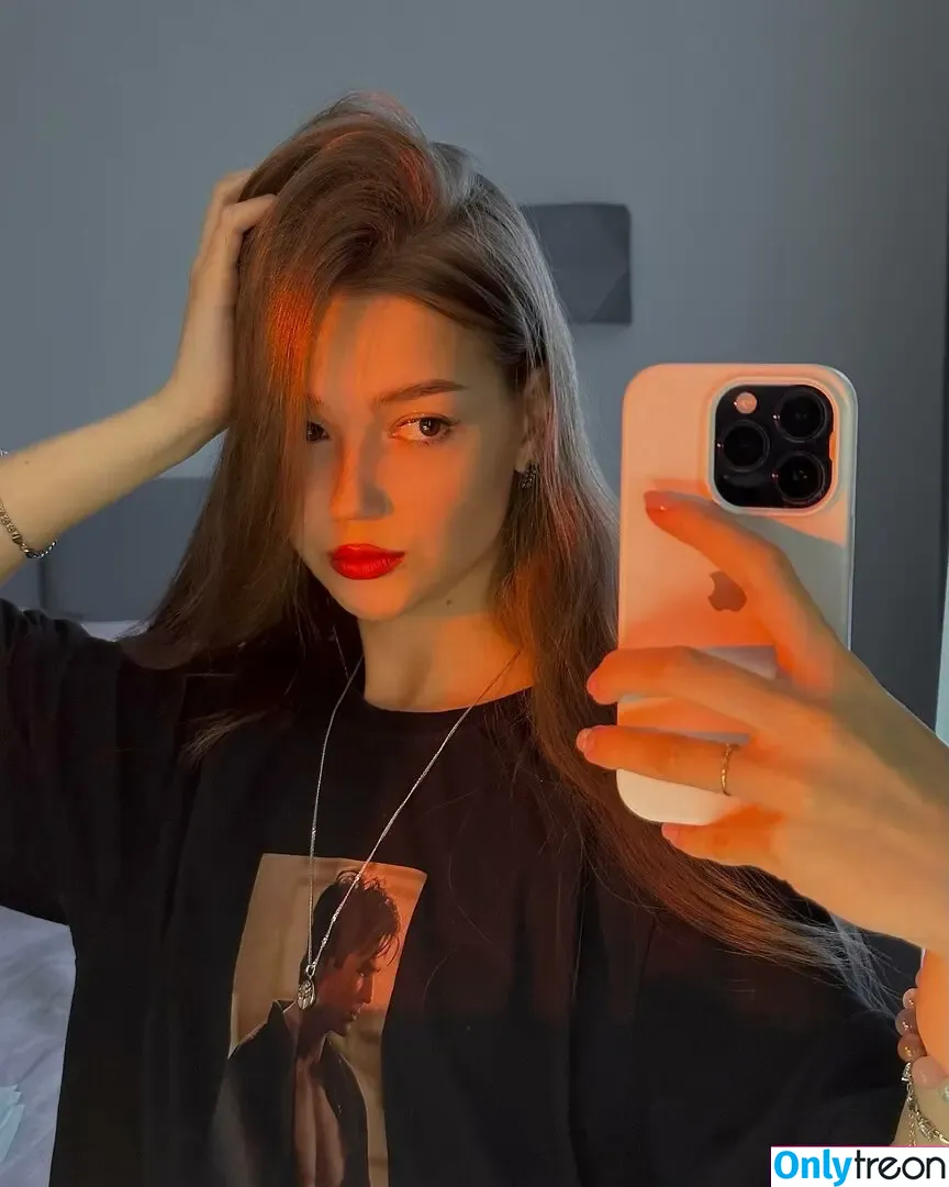 alina.zaozerskayaaa nude photo #0002 (alina.zaozerskayaaa)
