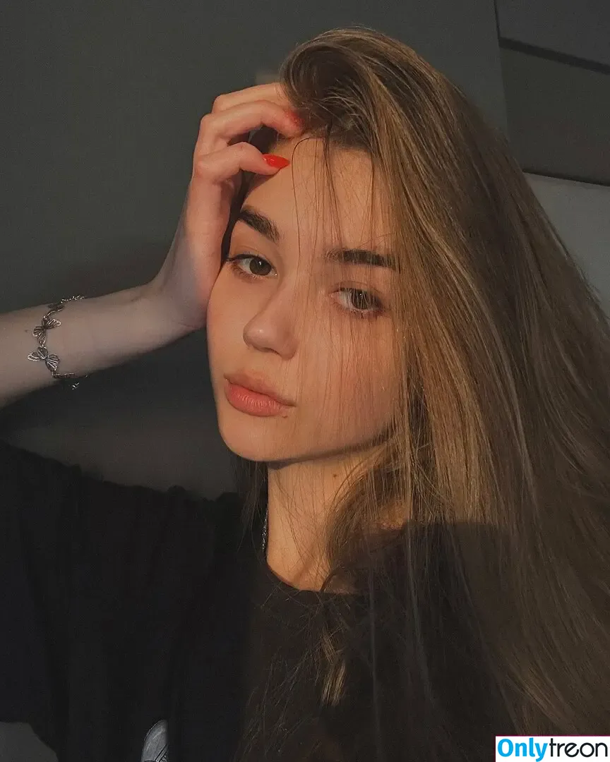 alina.zaozerskayaaa голая photo #0008 (alina.zaozerskayaaa)