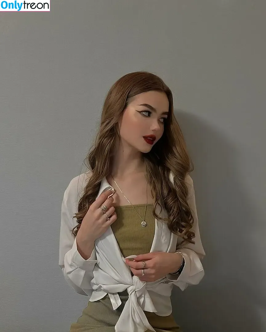 alina.zaozerskayaaa nude photo #0030 (alina.zaozerskayaaa)