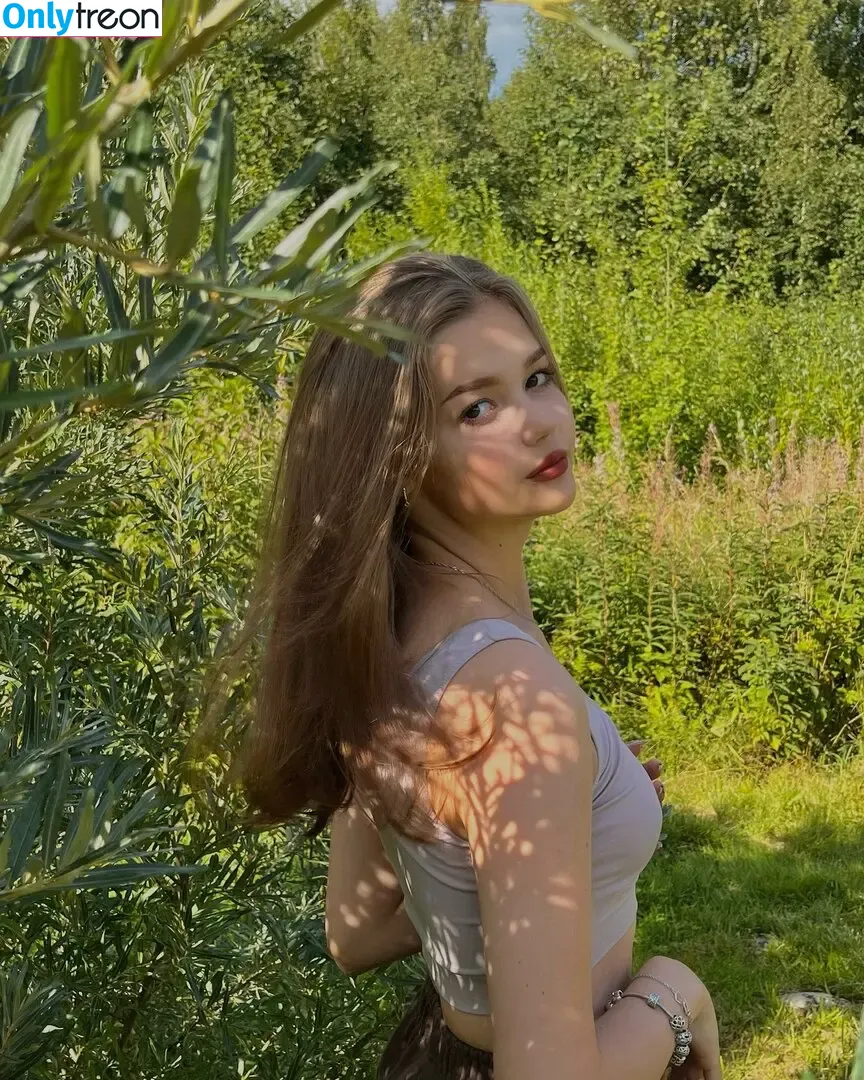 alina.zaozerskayaaa голая photo #0126 (alina.zaozerskayaaa)