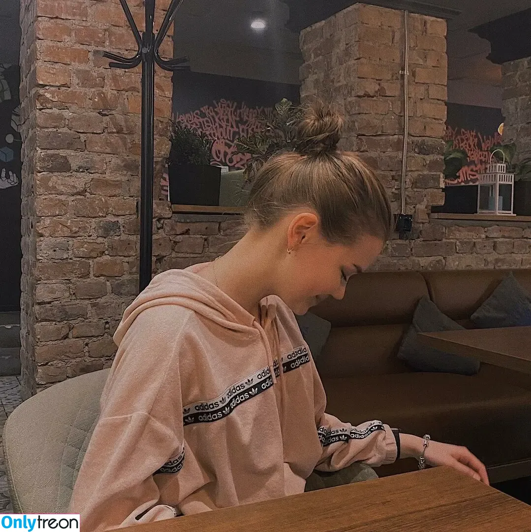 alina.zaozerskayaaa голая photo #0142 (alina.zaozerskayaaa)