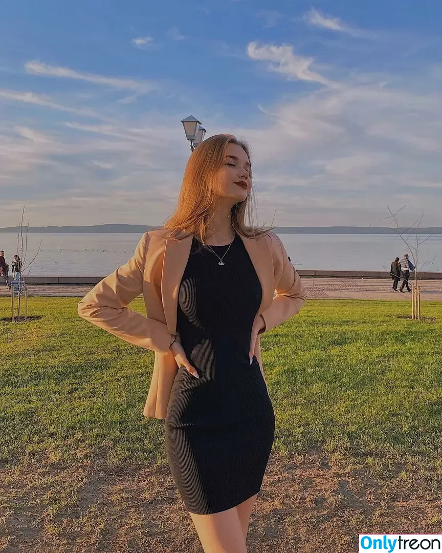 alina.zaozerskayaaa голая photo #0153 (alina.zaozerskayaaa)