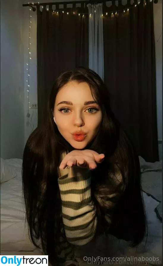 alinaboobs голая photo #0145 (alinaboz)