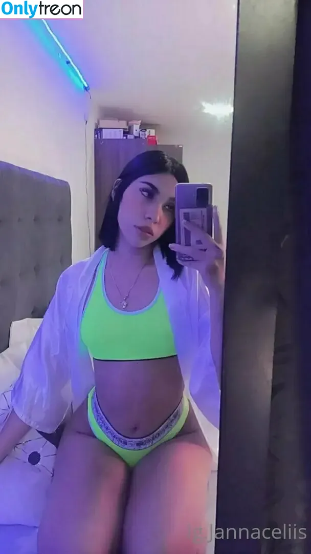 alinacollins nude photo #0057 (its.alinacollins)