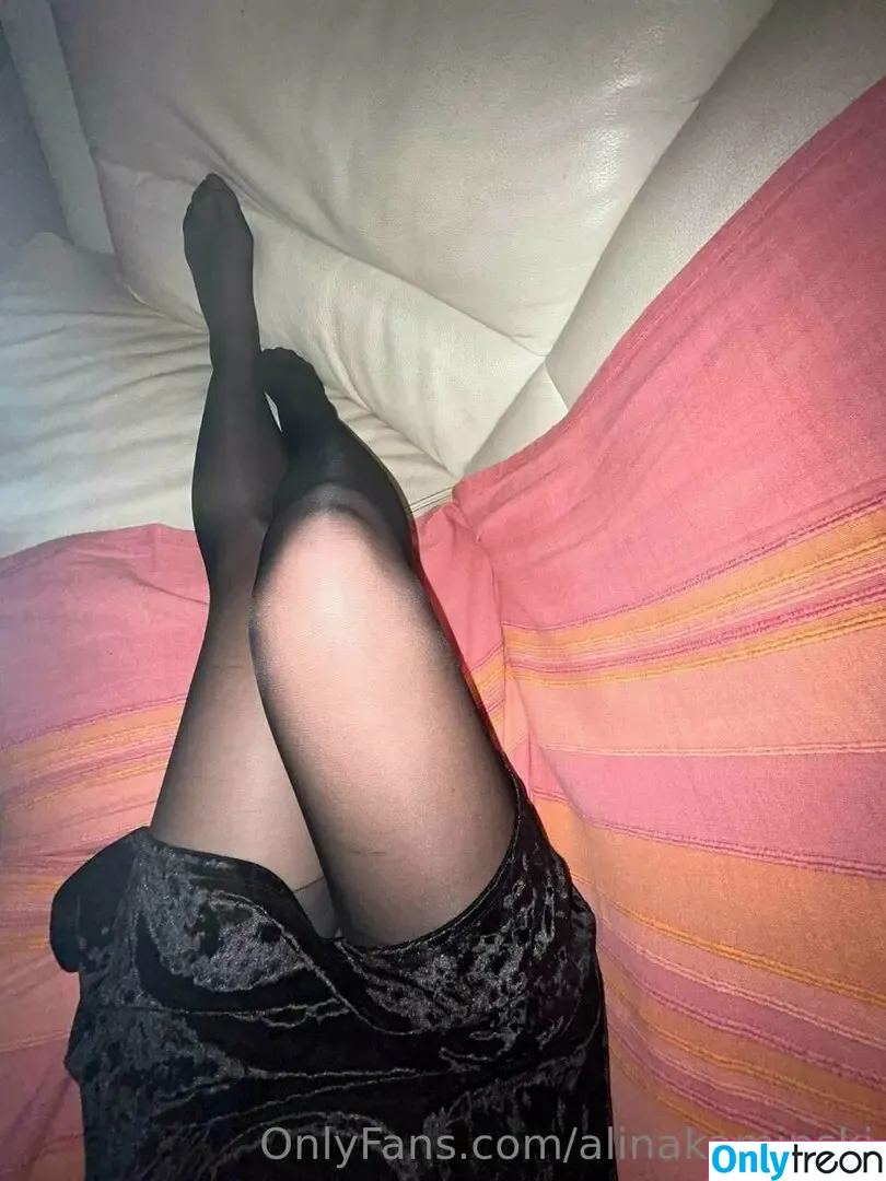 alinakaminski nude photo #0036 (alina._.kaminski)