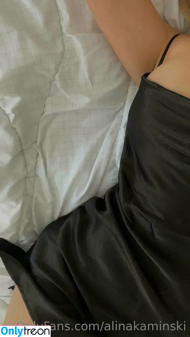alinakaminski nude photo #0039 (alina._.kaminski)