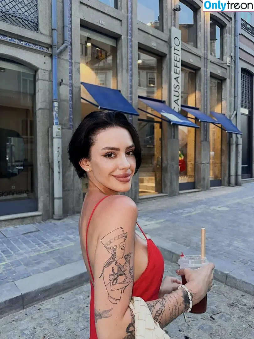 alinamorettixxx nude photo #0052 (alinamorettova)