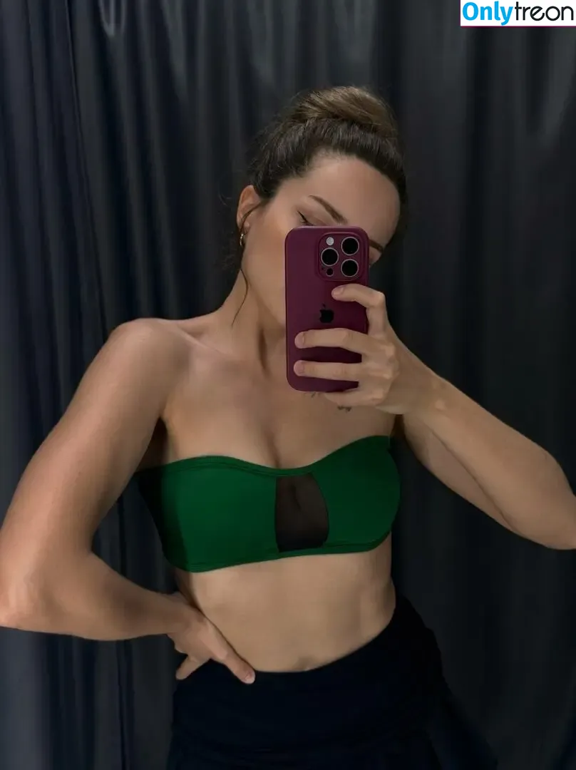 AlinaNaMeli nude photo #0085 (alinabaeee)