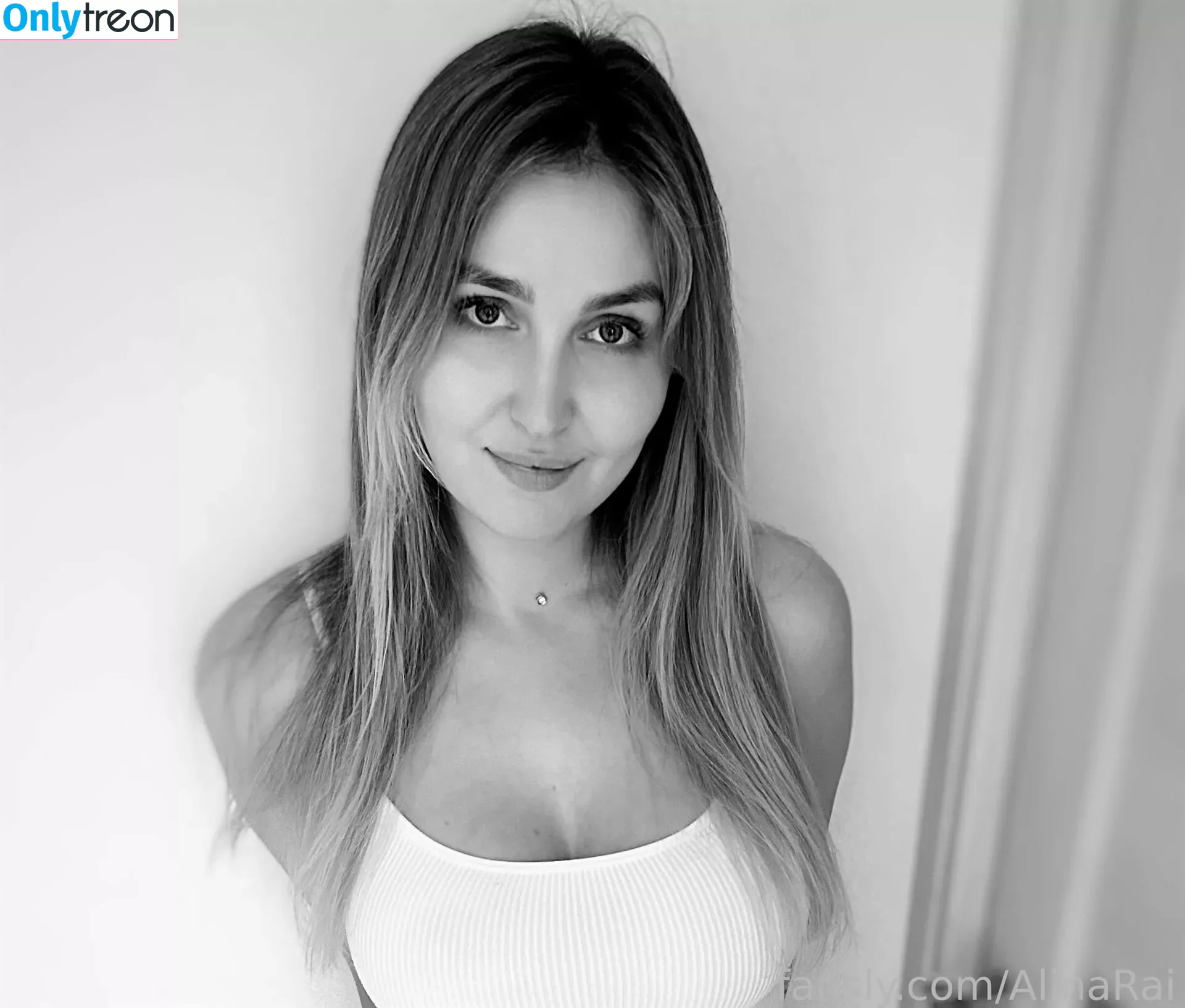 AlinaRai nude photo #0373 (Alina Rai / Sasha Paradise / alinarai07)