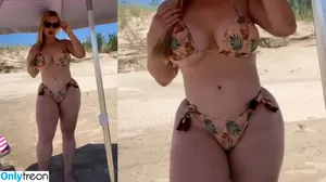 Aline Füchter Ouriques / alinezinhaouriques nude photo #1208