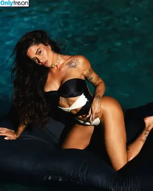 Aline Riscado / soualinecampos nude photo #0200
