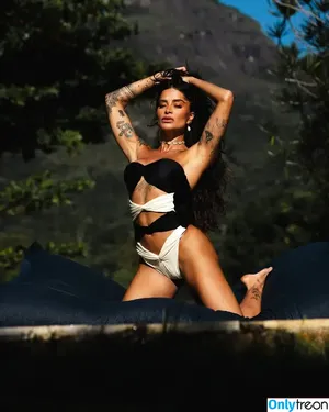 Aline Riscado / soualinecampos nude photo #0203