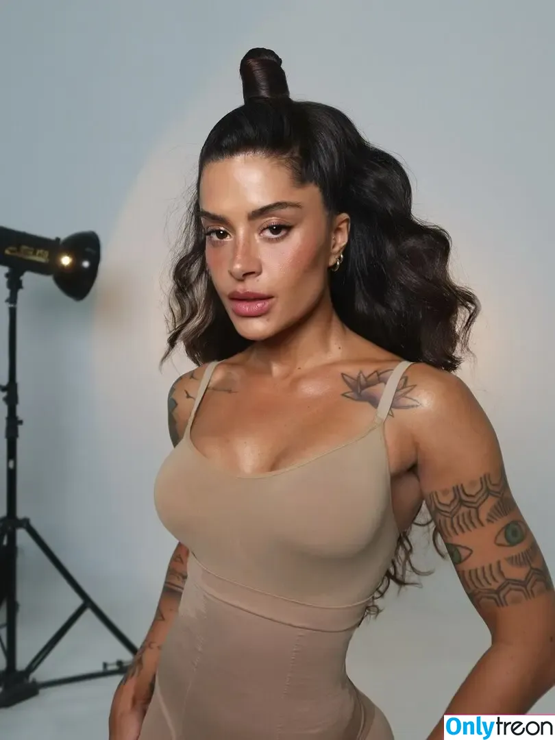 Aline Riscado nude photo #0401 (Aline Campos / soualinecampos)