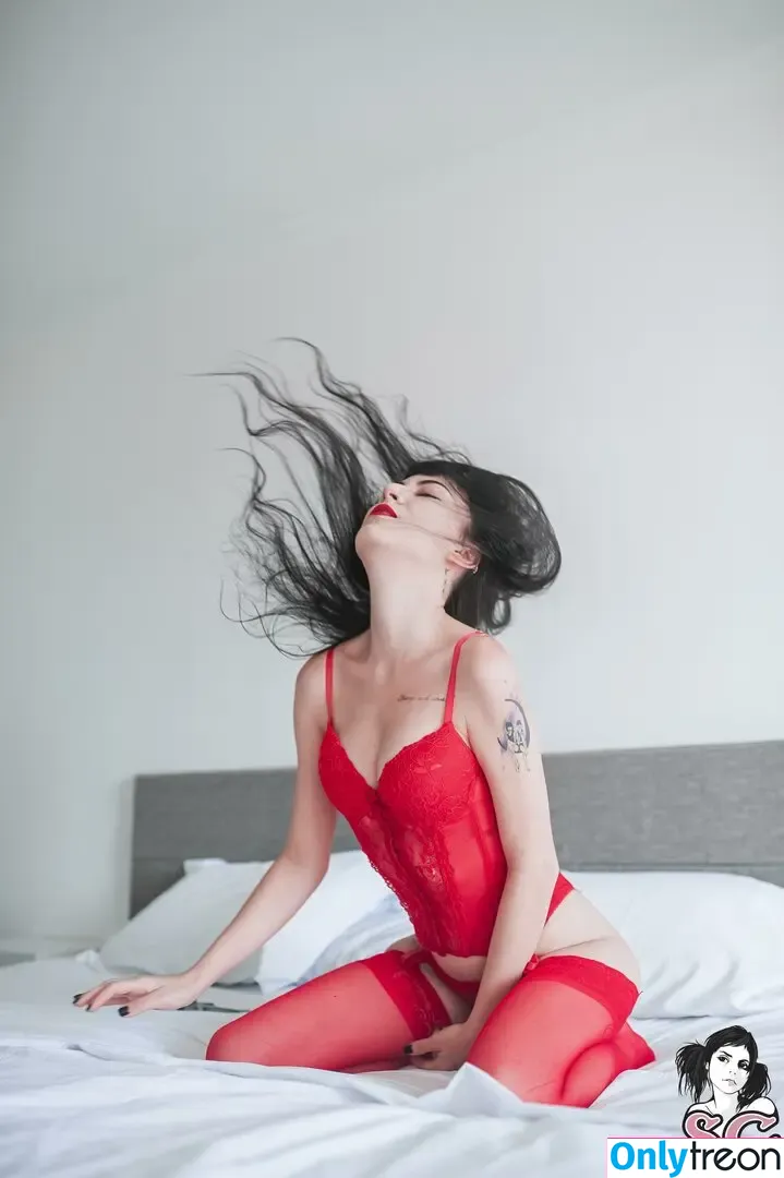alineem nude photo #0119 (alineem_)