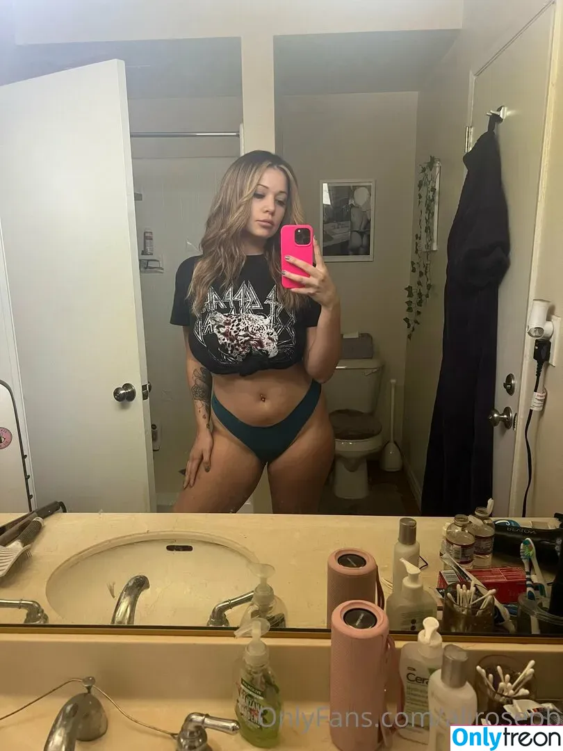 AliRosePB nude photo #0051 (missalirosevip)
