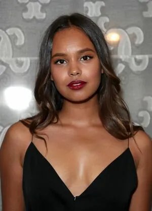 Alisha Boe / alishaboe nude photo #0012