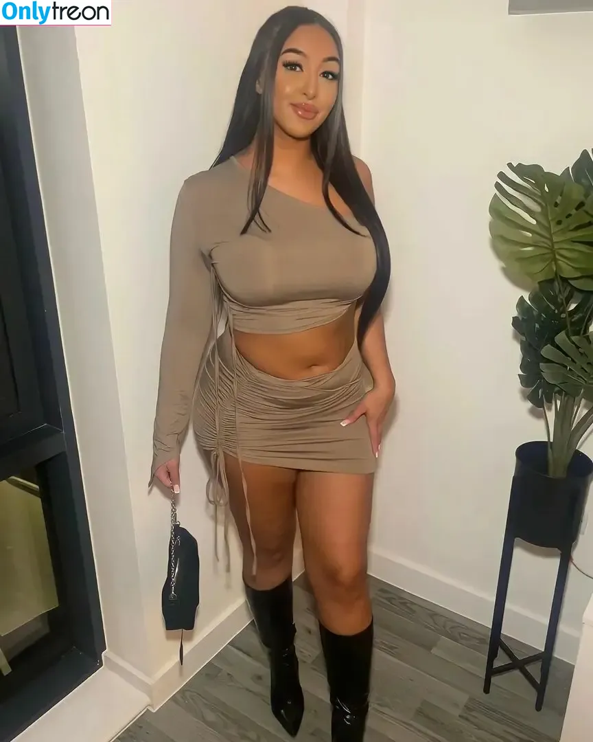 Alisha Simone nude photo #0001 (alishasimone_)
