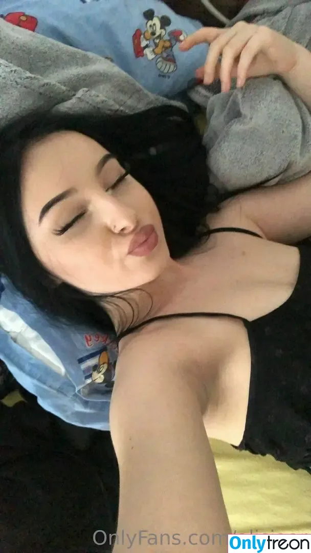 alisiaar голая photo #0024 (alisiaofficial_)