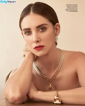 Alison Brie / alisonbrie nude photo #1495