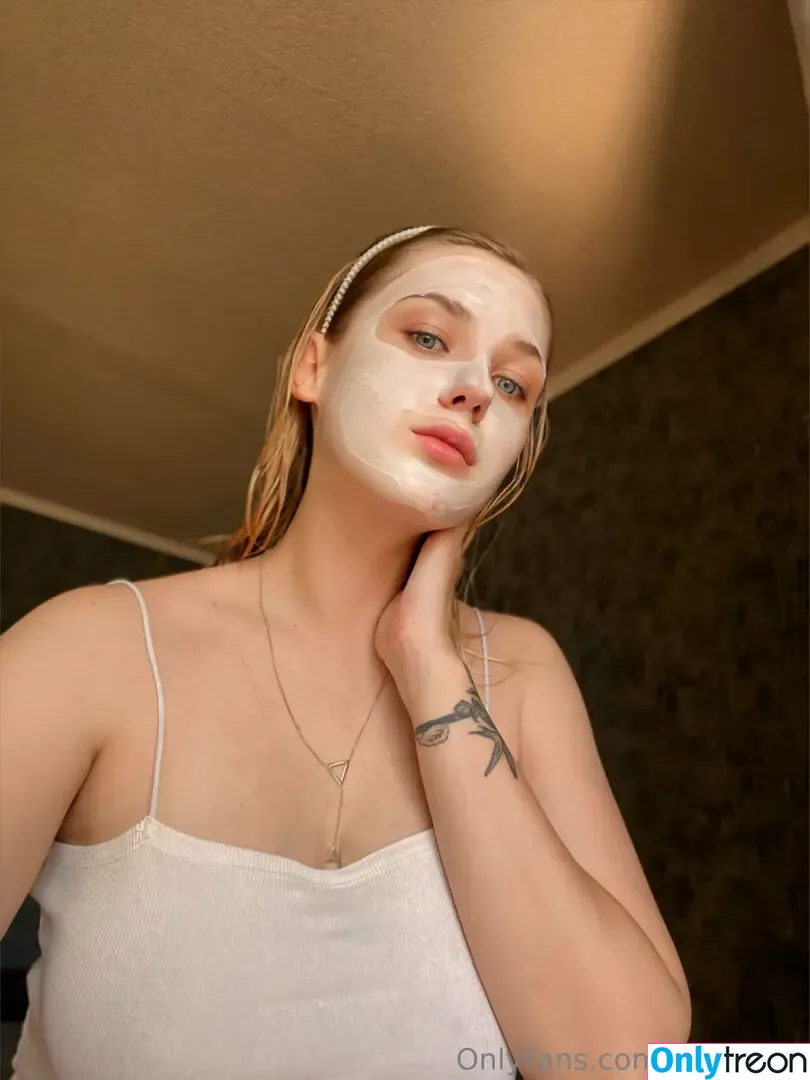 alison_on nude photo #0050 (_alisonann)