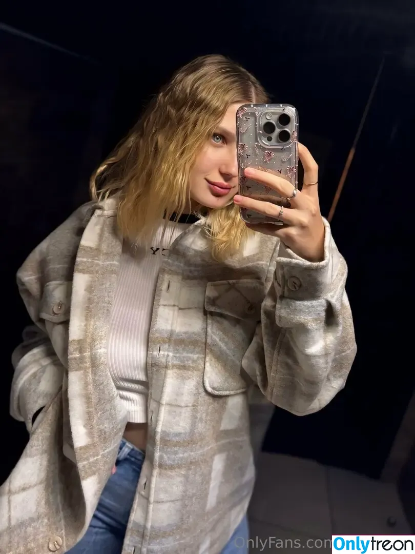 alison_on nude photo #0073 (_alisonann)